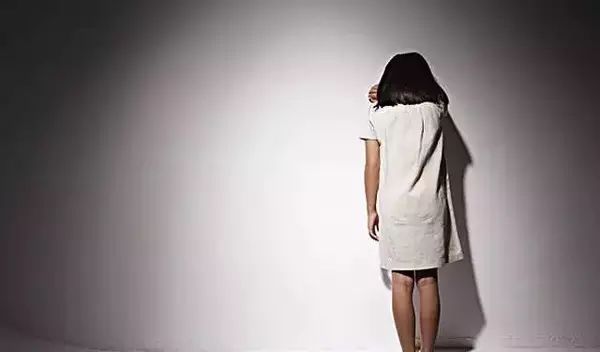 一夜成名？警惕打着“招募童星”幌子的猥亵陷阱！