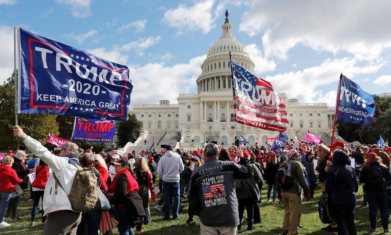 特朗普的传奇人生：他是地产富二代，娱乐明星，也是美国总统