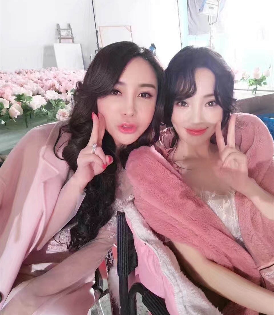 李小璐看着这么精明，还能被她坑600万，这闺蜜可比马苏狠多了