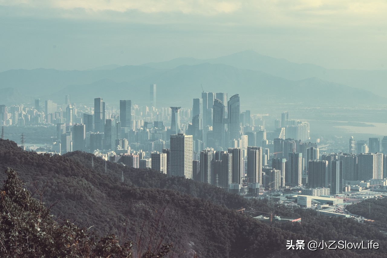 塘朗山在哪里（塘朗山的美丽景点旅游攻略分享）