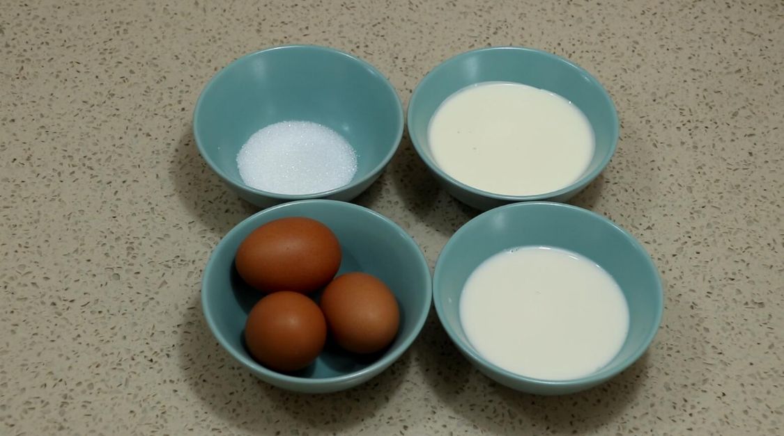 冬天的绝佳早餐，牛奶倒入鸡蛋内，瞬间变成网红美食，营养又美味