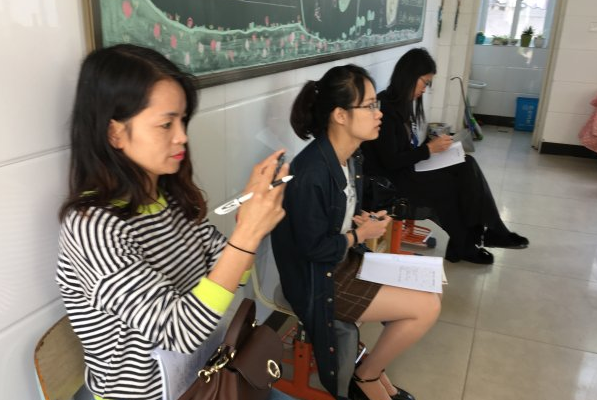 江西多名公立教师选择“辞职”，辛苦考上的编制，到底为啥要放弃