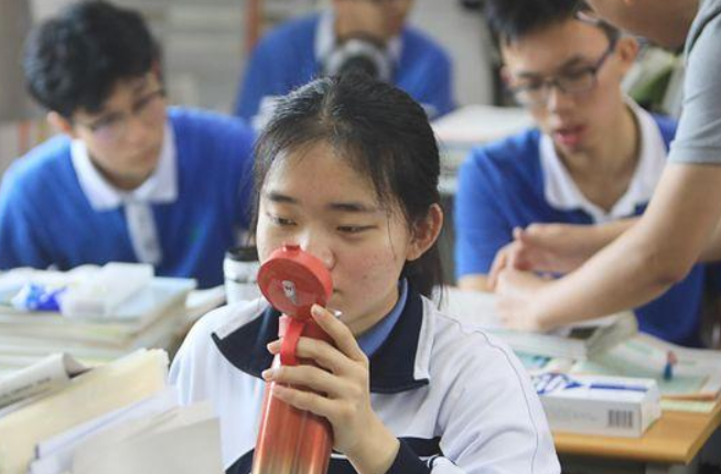 新高考赋分制下，卷面8分赋了67分，等级赋分制度是否真的公平？