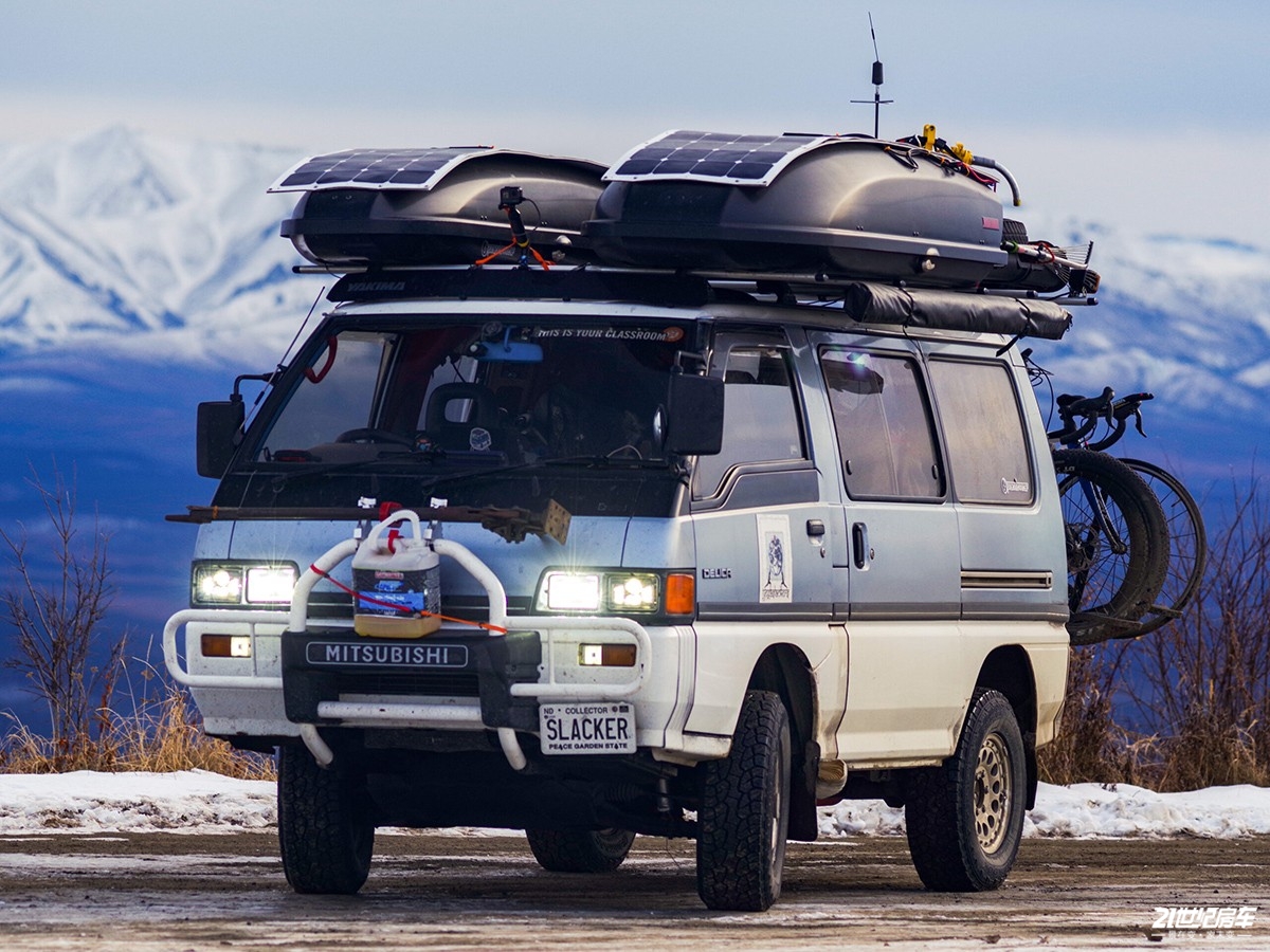 小伙买8手三菱得利卡改成房车!和女友过上了让人羡慕的生活