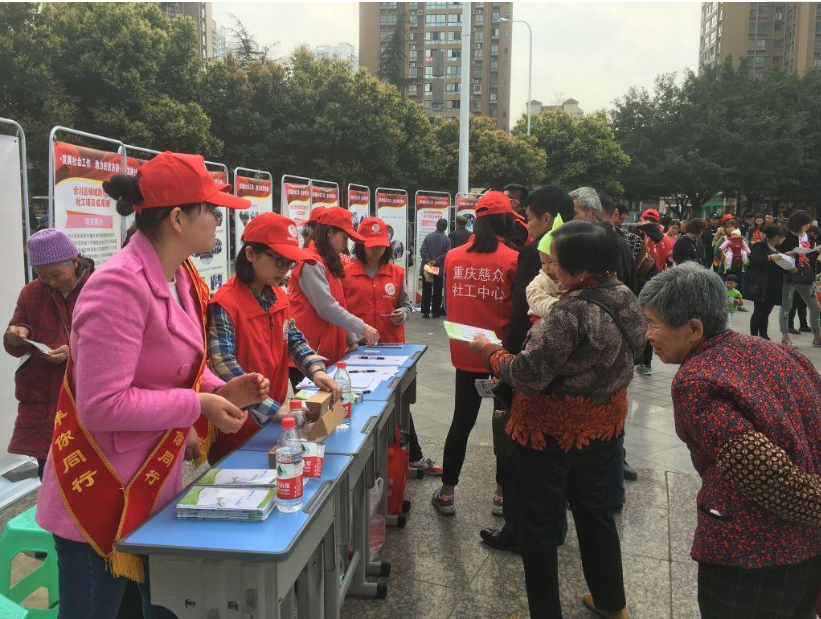 “大学生村官”走进人们视野，听起来很牛，工作起来就知道苦了