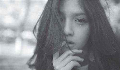 成都理工大学一学生砍伤两名同学：情绪不好，所有努力都是徒劳