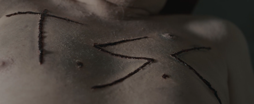 少女被囚禁性侵，真实事件改编的电影太可怕了