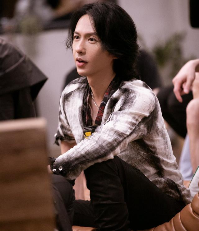 公演第一《yellow》组员排名