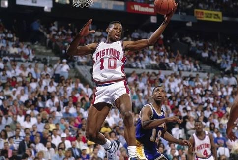 nba82号有哪些球员(nba球衣号码(二)——有个号码,斯特恩禁止全联盟