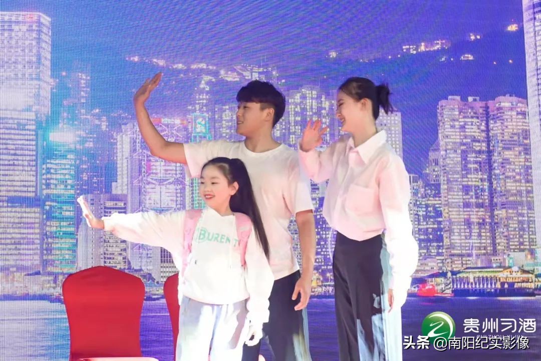 凤凰于飞 喜宴之夜—贵州习酒 习酒喜宴南阳上市发布会圆满成功