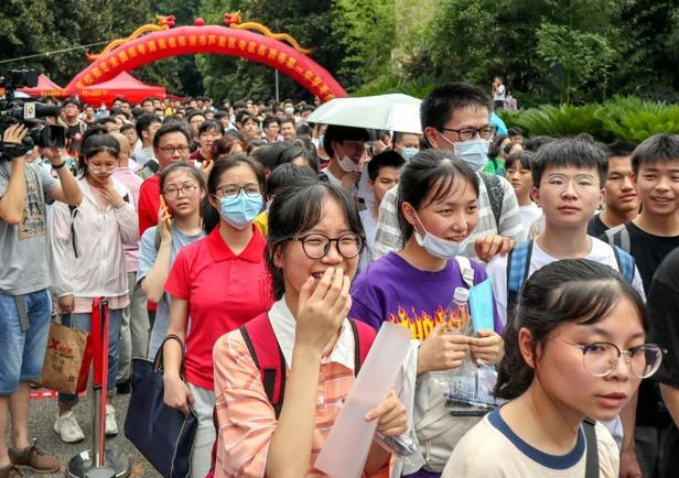 2021年高考，山东4.8万考生受影响，明明过了本科线却被“滑档”