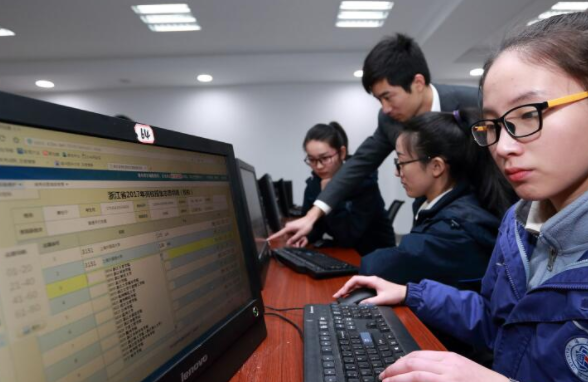 2021高考将迎来“改革”，英语或被淘汰？同时还有一个“坏消息”