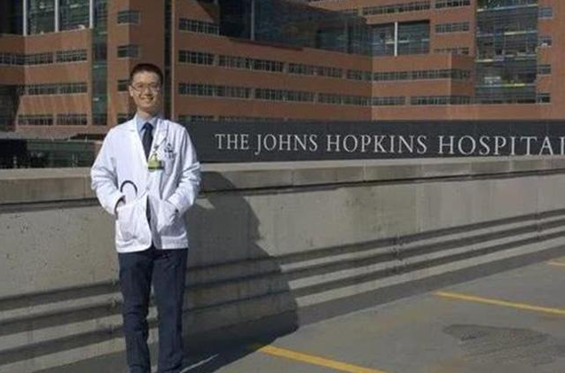 北京理科状元高考703分，却遭11所美国大学拒绝，毕业后感谢拒绝