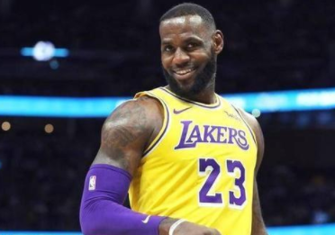 喜欢nba哪些球星(新秀们最热爱的6位NBA巨星，詹姆斯依然第一，哈登也上榜)