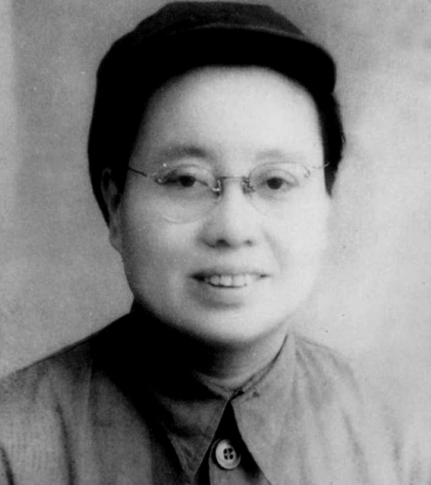 方志敏遇害后：埋在江边22年无人发现，妻至死未改嫁，子女多成才