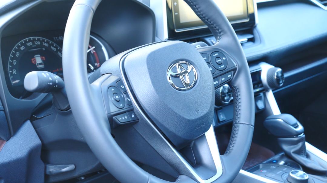 四个方面详细评测丰田RAV4 我发现了这些优点和缺点