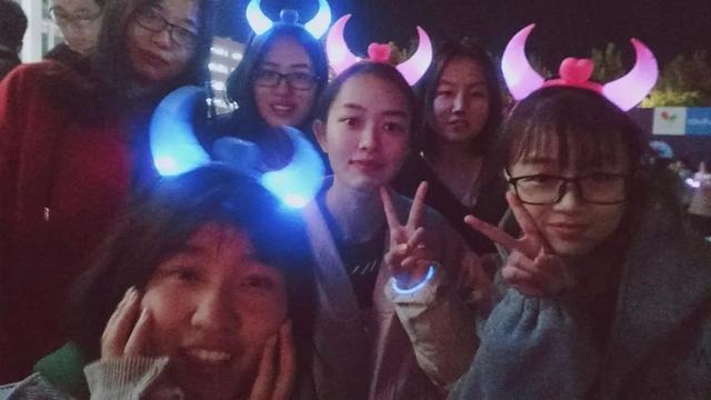 宿舍6朵金花2人保研，4人考研！专业排名第1、获奖学金，任班长…