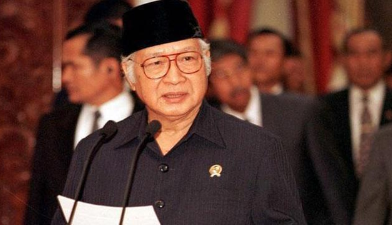 苏哈托，屠杀50多万华人却安享晚年？