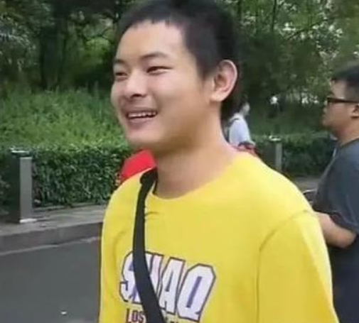 湖南考生拒绝保送清华，称要享受高考过程，后来考了多少分？