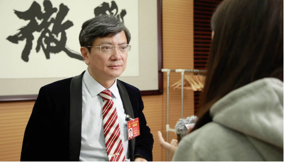 985大学教师工资有多高？复旦教授工资“曝光”，网友：想不到