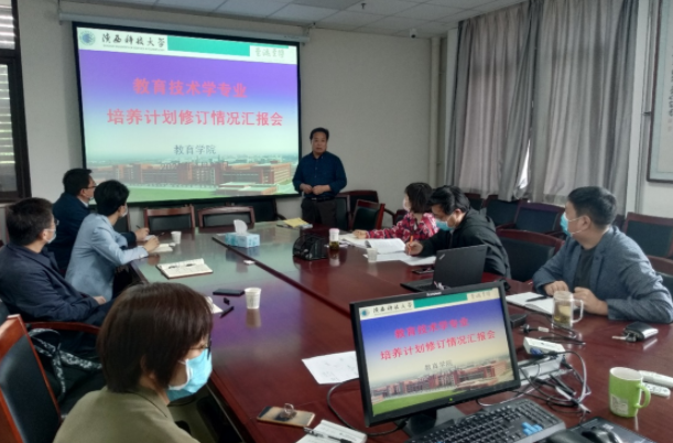 大学里正在被“撤销”的专业，就业前景堪忧，21届考生报考要三思