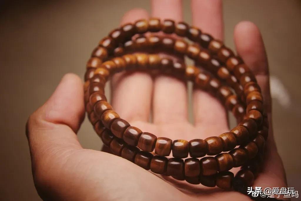 手串儿怎么盘，包浆才好看？这可大有讲究