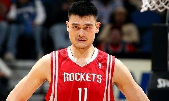 2010nba谁赢了(篮球之2010年！湖人复仇绿军夺冠，姚明最后一战，詹皇宣布决定一)