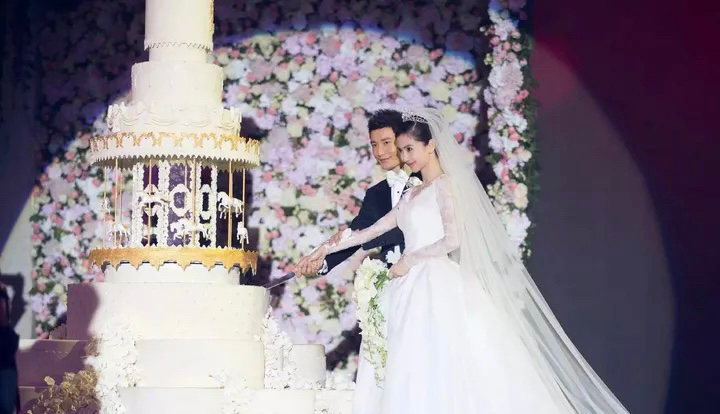 “三十年河东，三十年河西”，背锅10年不吭声，杨颖比你想得更狠