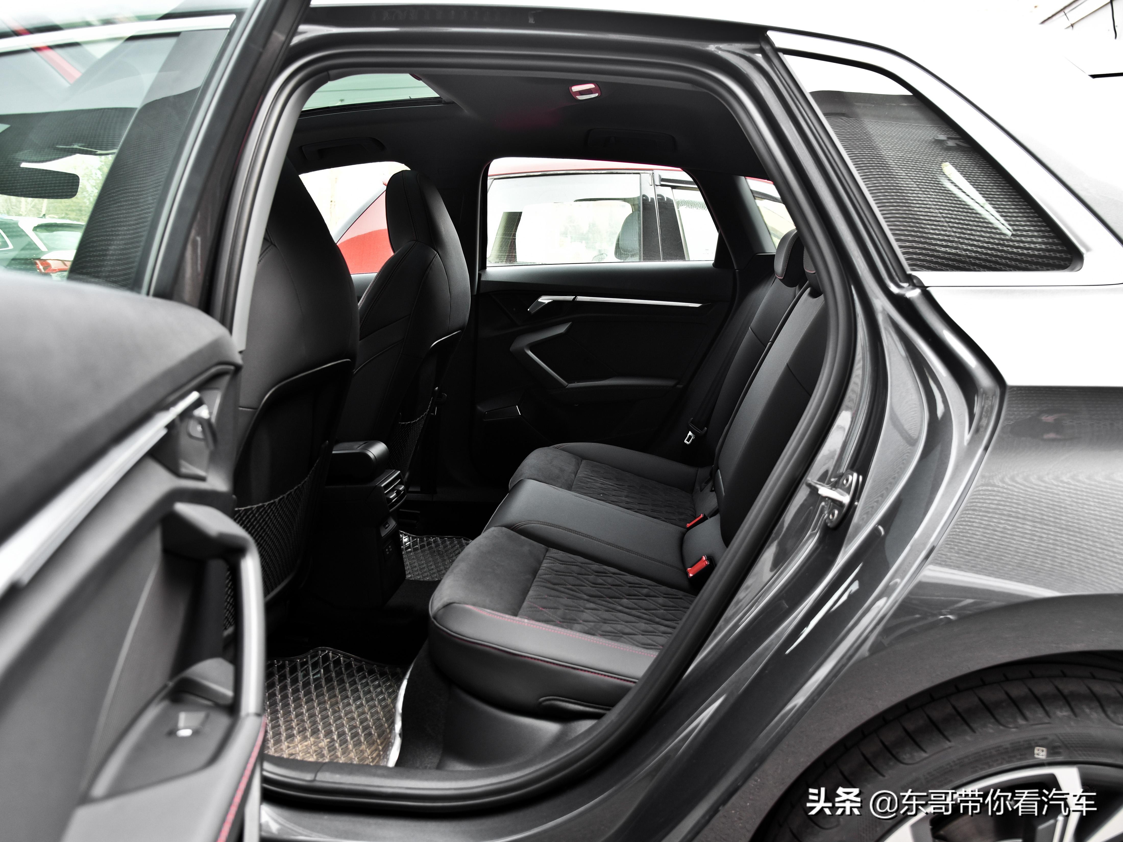 豪华入门车，内饰外观高级有面子，油耗5.9L动力也足，实拍奥迪A3