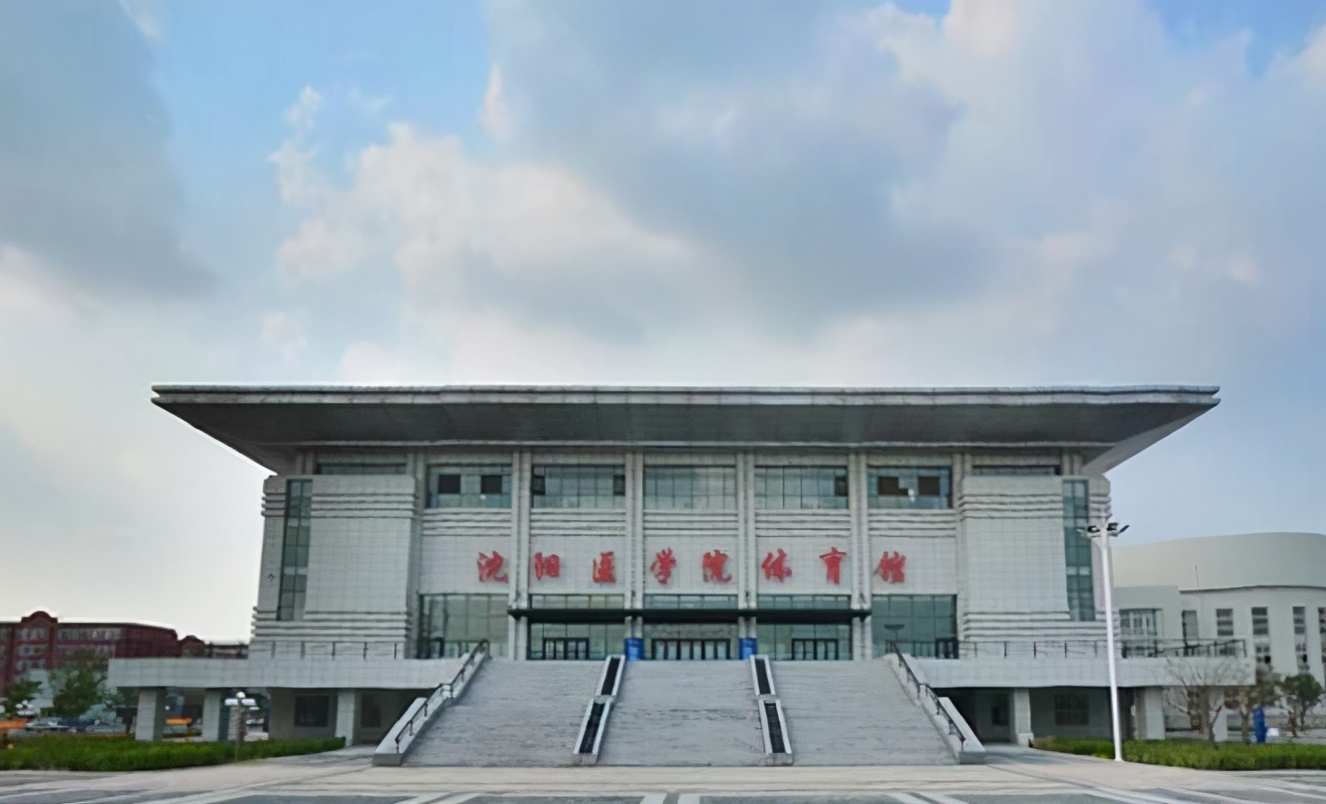 二本学校中的“大学”和“学院”，谁的实力更强？与你想的不一样