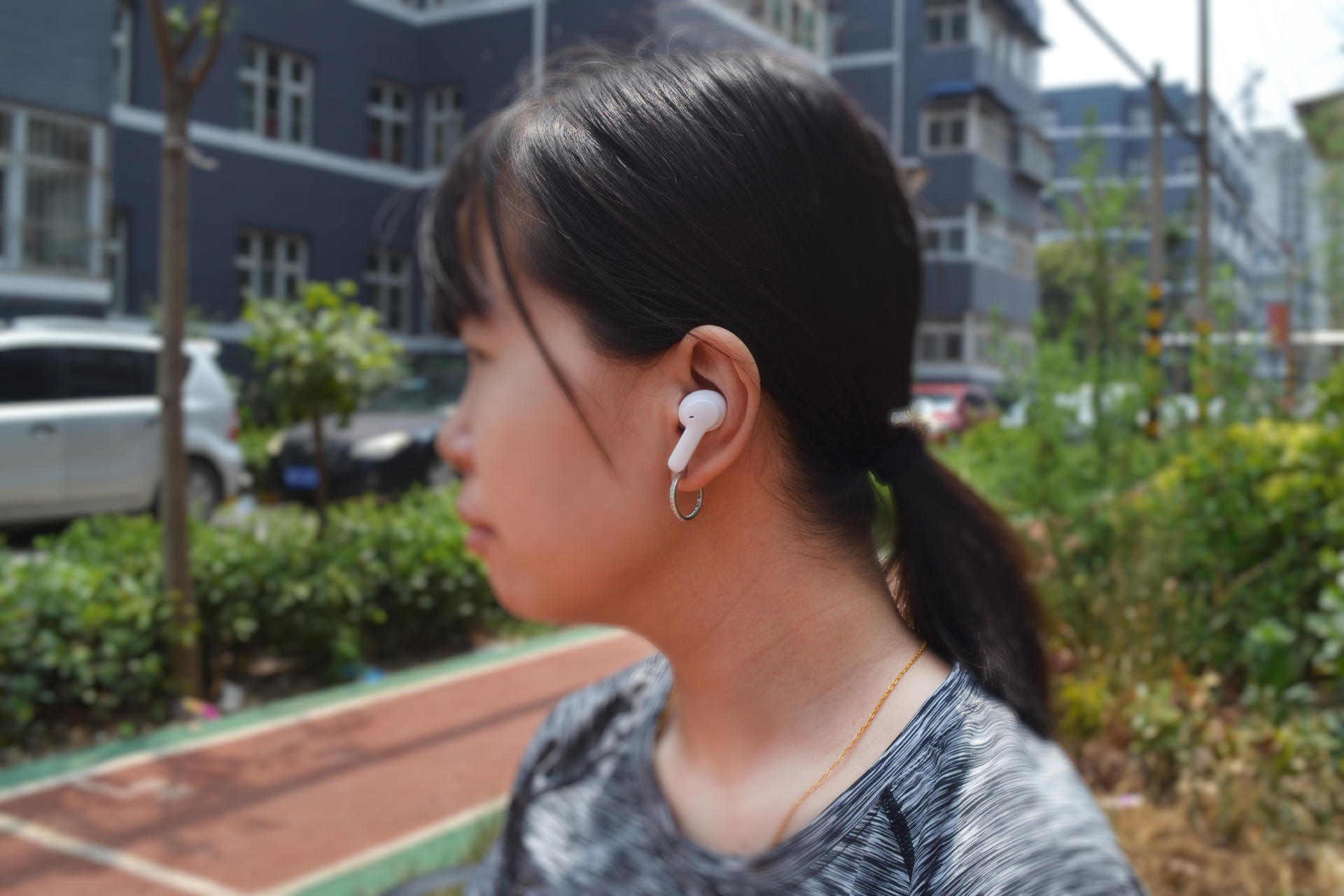亲民的价格 舒适的佩戴 QCY T13真无线蓝牙耳机