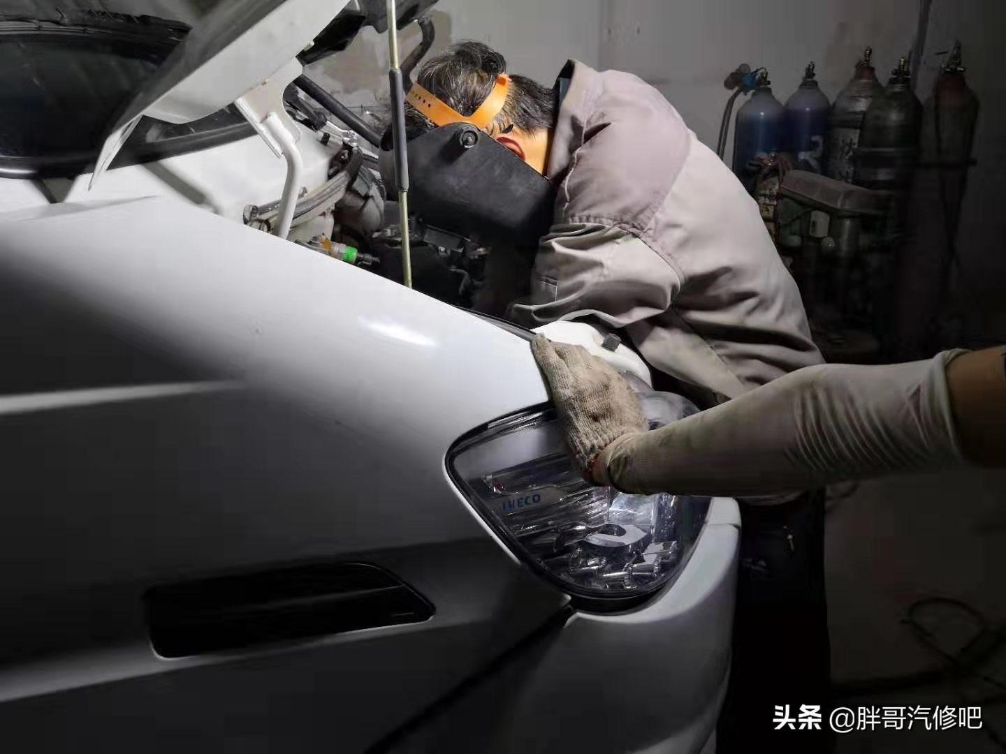 发动机故障灯EDC亮起，DPF微粒过滤器压差传感器，胖哥维修历程