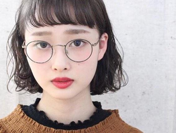 脸大脸圆女生三种发型要避开，不仅显胖更显丑，尤其是遮脸的发型