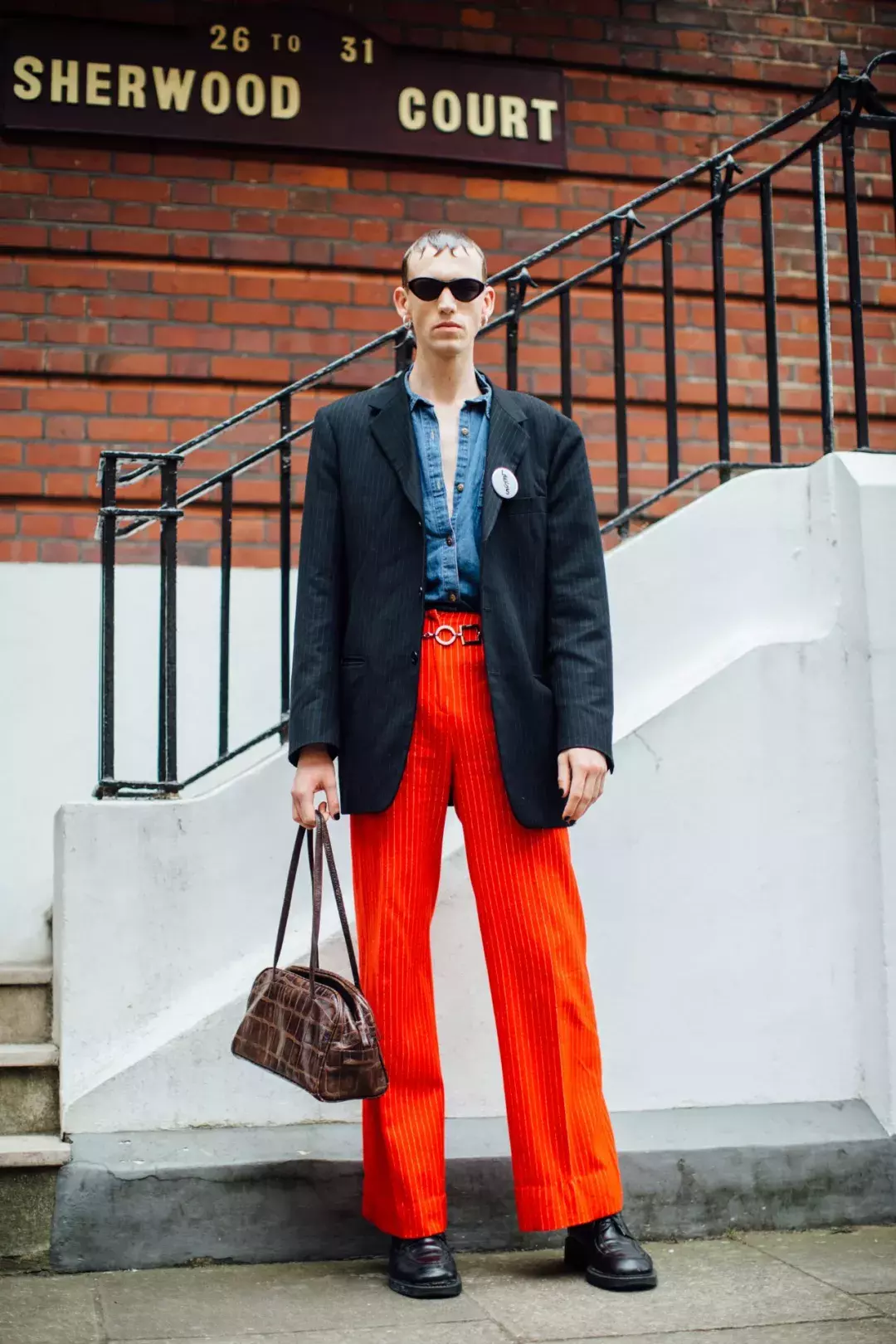 Compelling have to rely on bright orange