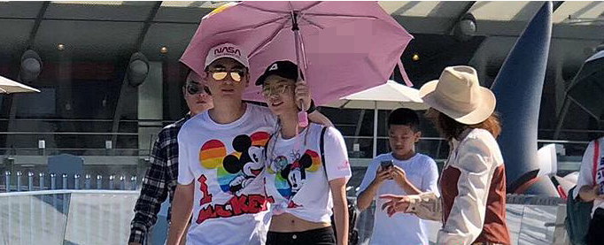 王思聪的风流情史，靠金钱征服了15个女人，如今却沦为了爱情舔狗