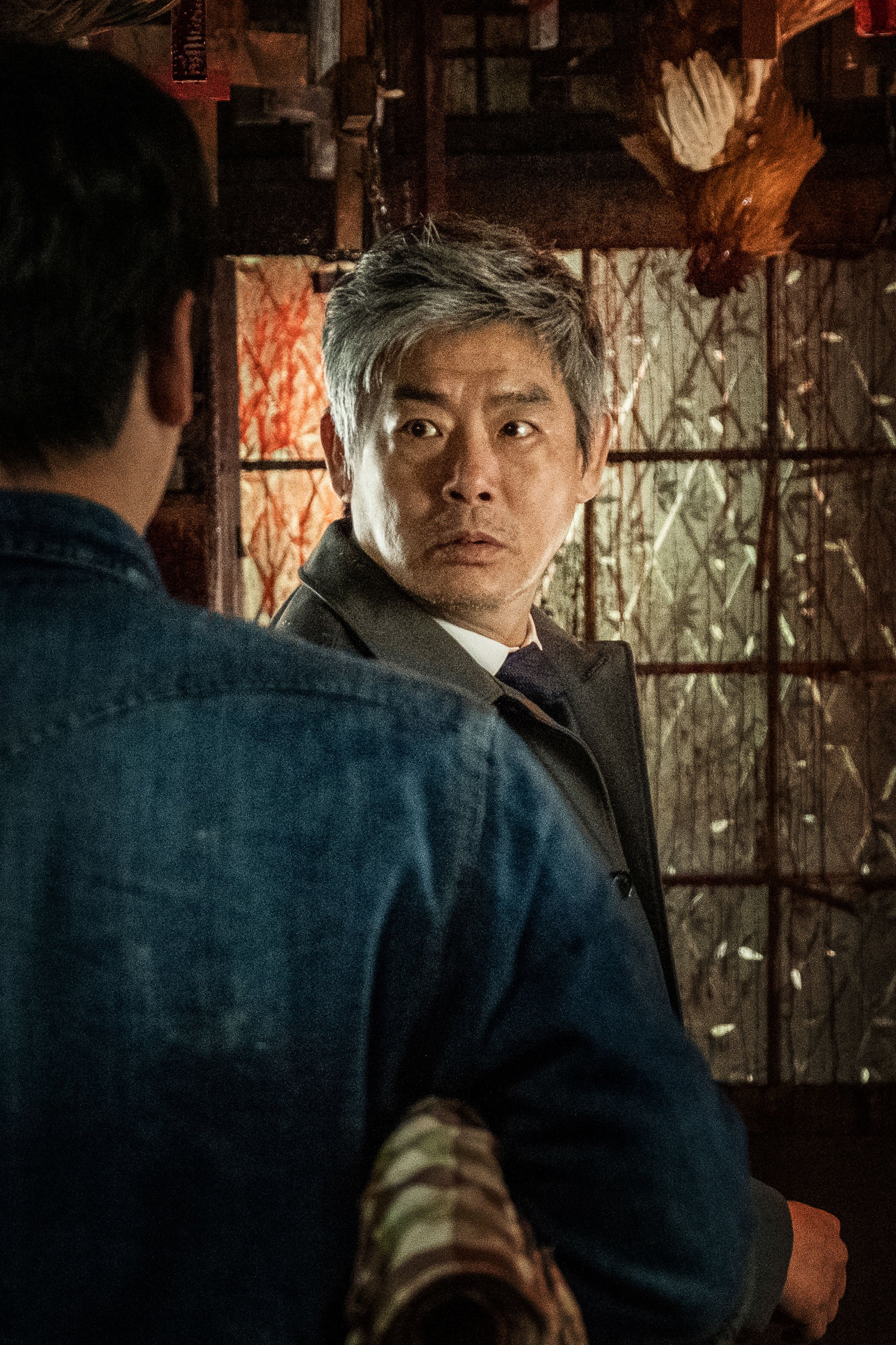 豆瓣5.7分,这部韩国恐怖电影《变身》被低估了