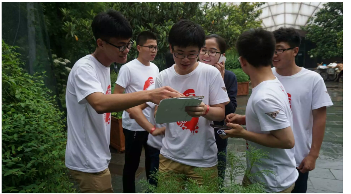 大学新生要不要进学生会，不要盲目决定，听听学姐的看法不吃亏