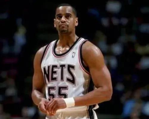 NBA1990年选秀顺位(重排NBA1990届选秀，手套登顶，三次轮逆袭，乔丹队友上榜)