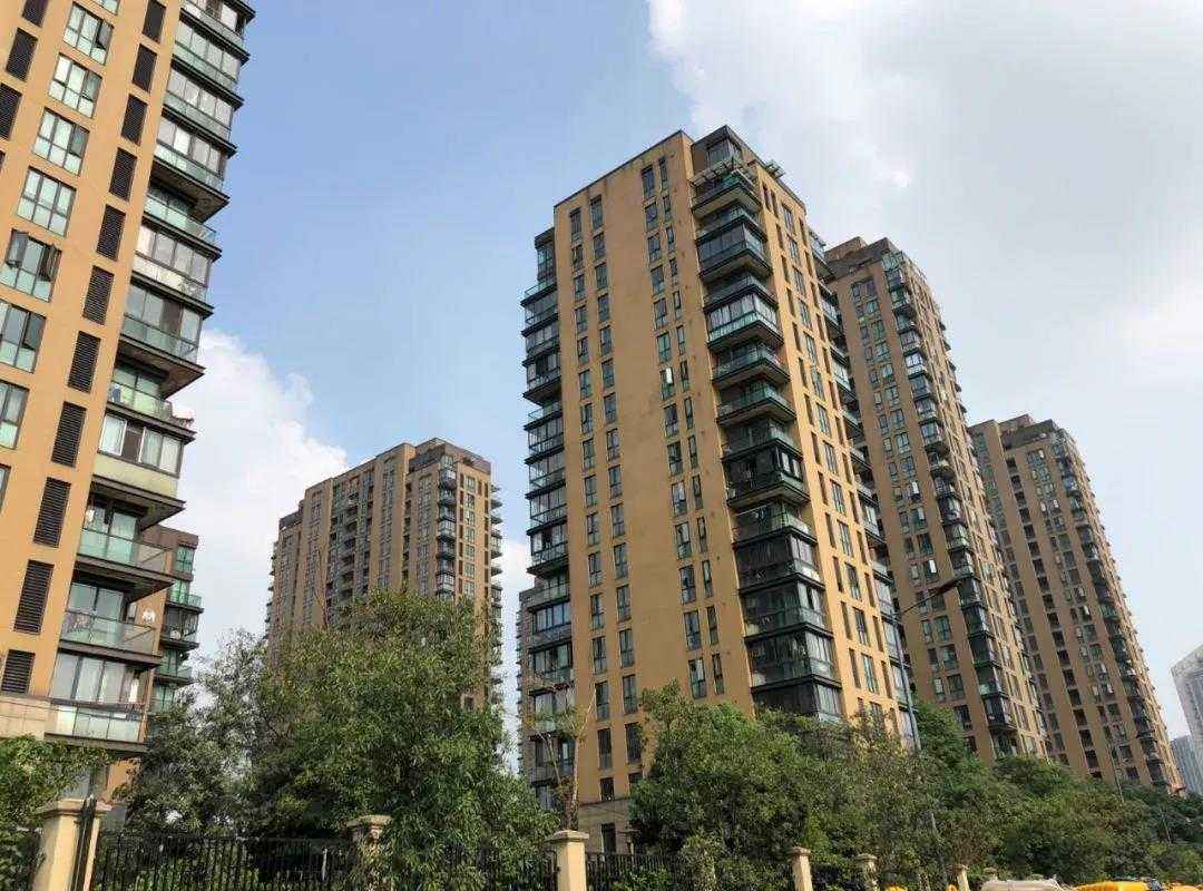 怎么区分普通和非普通住宅？贷款还和房子面积，卖多少钱有关吗？