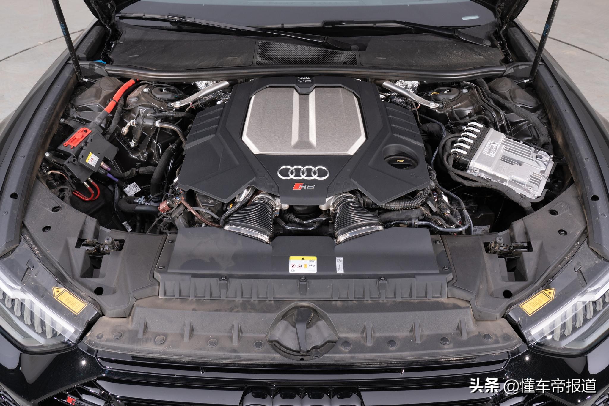 新车｜“瓦罐天花板”？全新奥迪RS 6 Avant实车曝光，142.88万元起