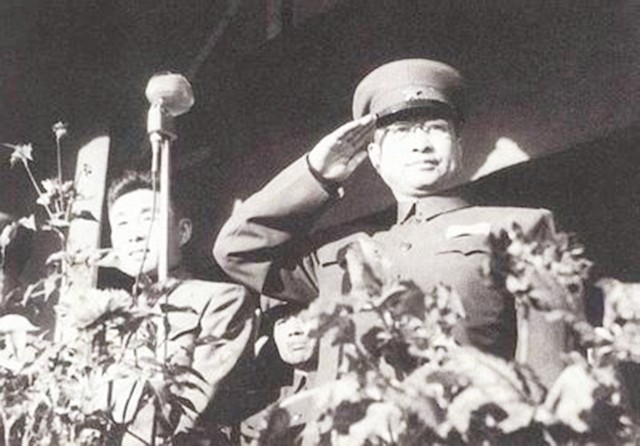 1955年授军衔，十位大将都担任什么职务？职务最高的是谁？