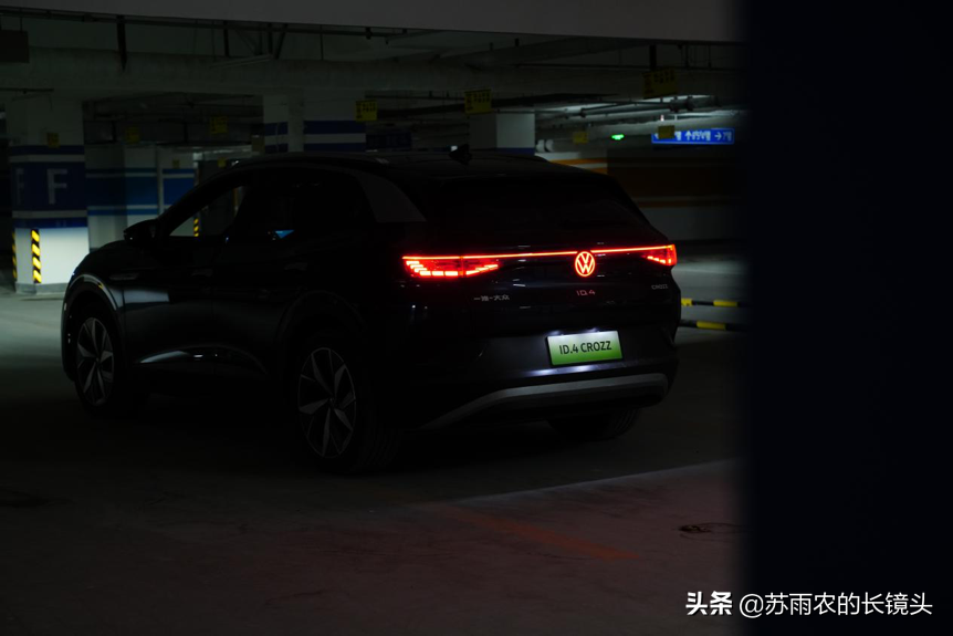 智商说 | 一汽大众ID.4 CROZZ智能座舱测评：谁说传统车企不潮流？