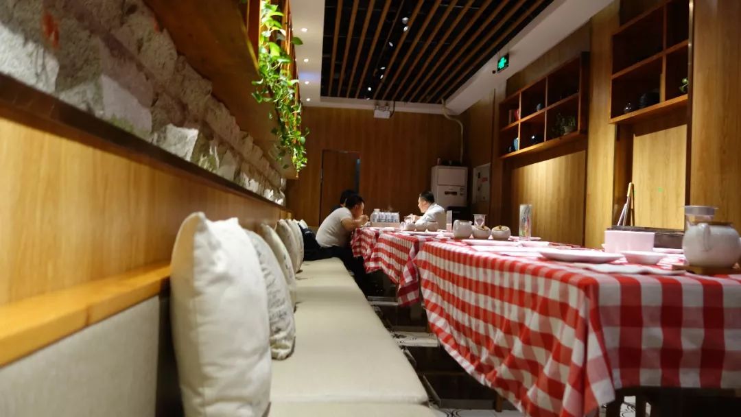 味道并不出众，但这个饺子品牌在石家庄开了快20年