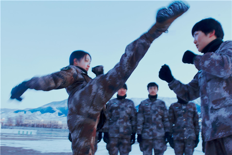 想报效祖国的小姐姐看这里：高考462分就有机会，还有绿色通道