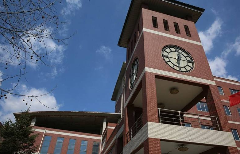 河北这所大学“好可怜”，明明是985高校，却被误认是野鸡大学