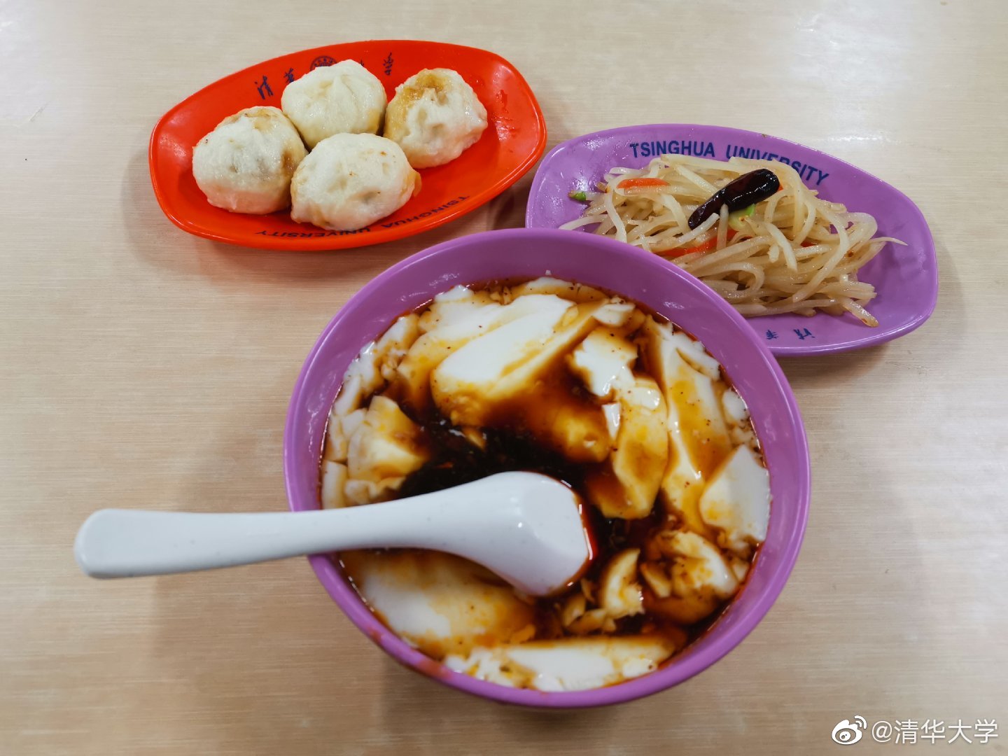 清华大学的伙食有多好？厨师年年外出学艺，为了吃，高考也值得拼