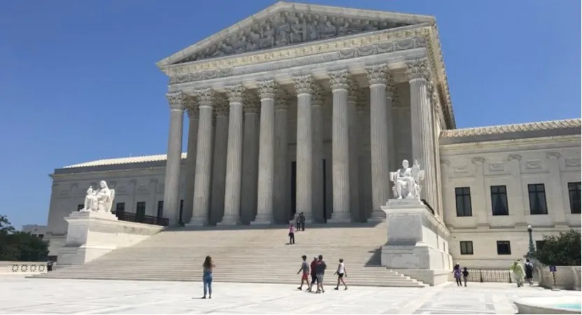 律师闹乌龙，搞混了两位法官，竟都毕业于T14法学院