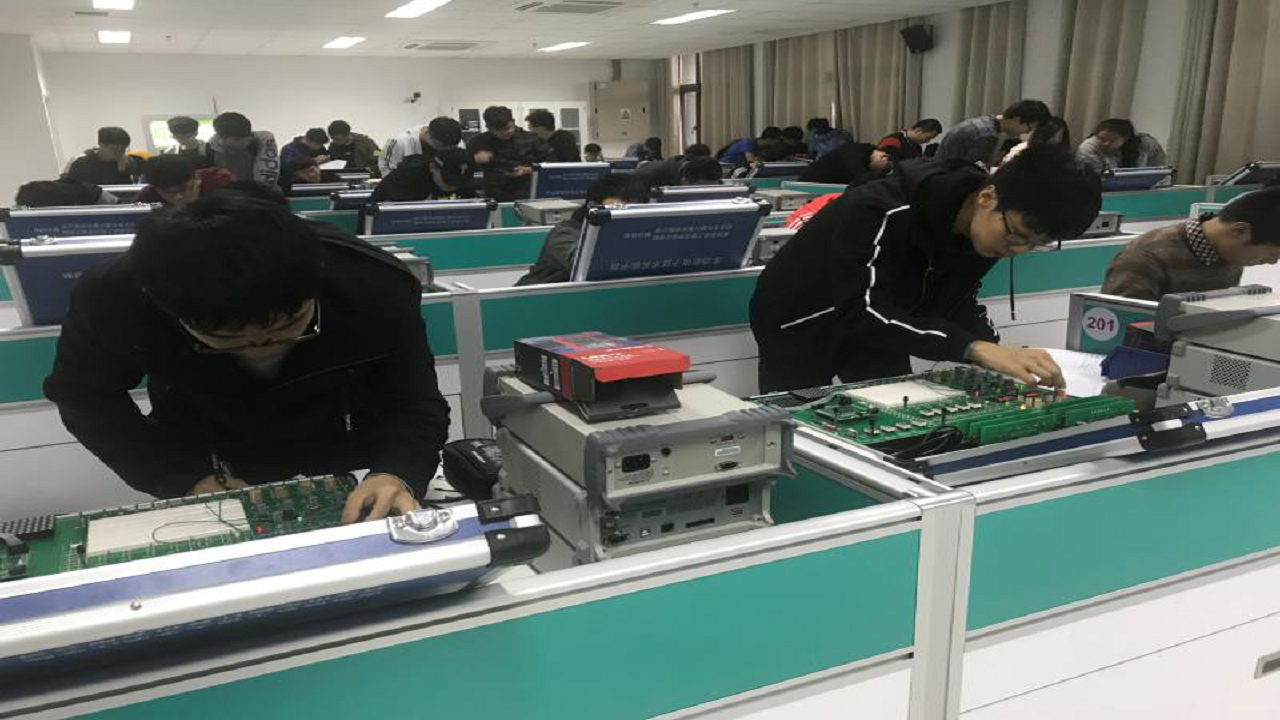 轨道交通学院（招生季）