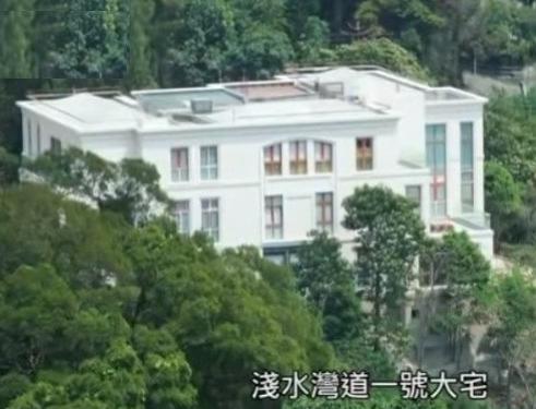 至今未婚的6位“豪门千金”，各有各的苦衷，最大59岁，最小34岁