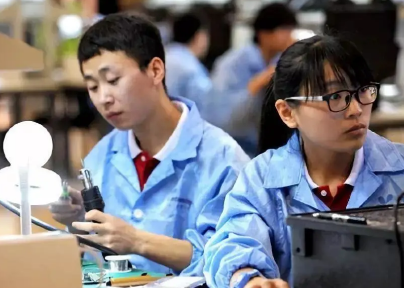 中考加入体育考试后，高考也增加体育项目？教育部：还开设体育节